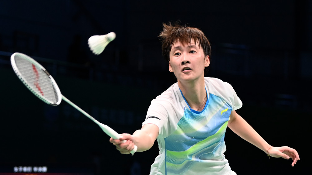 表现却是以 表现却是以