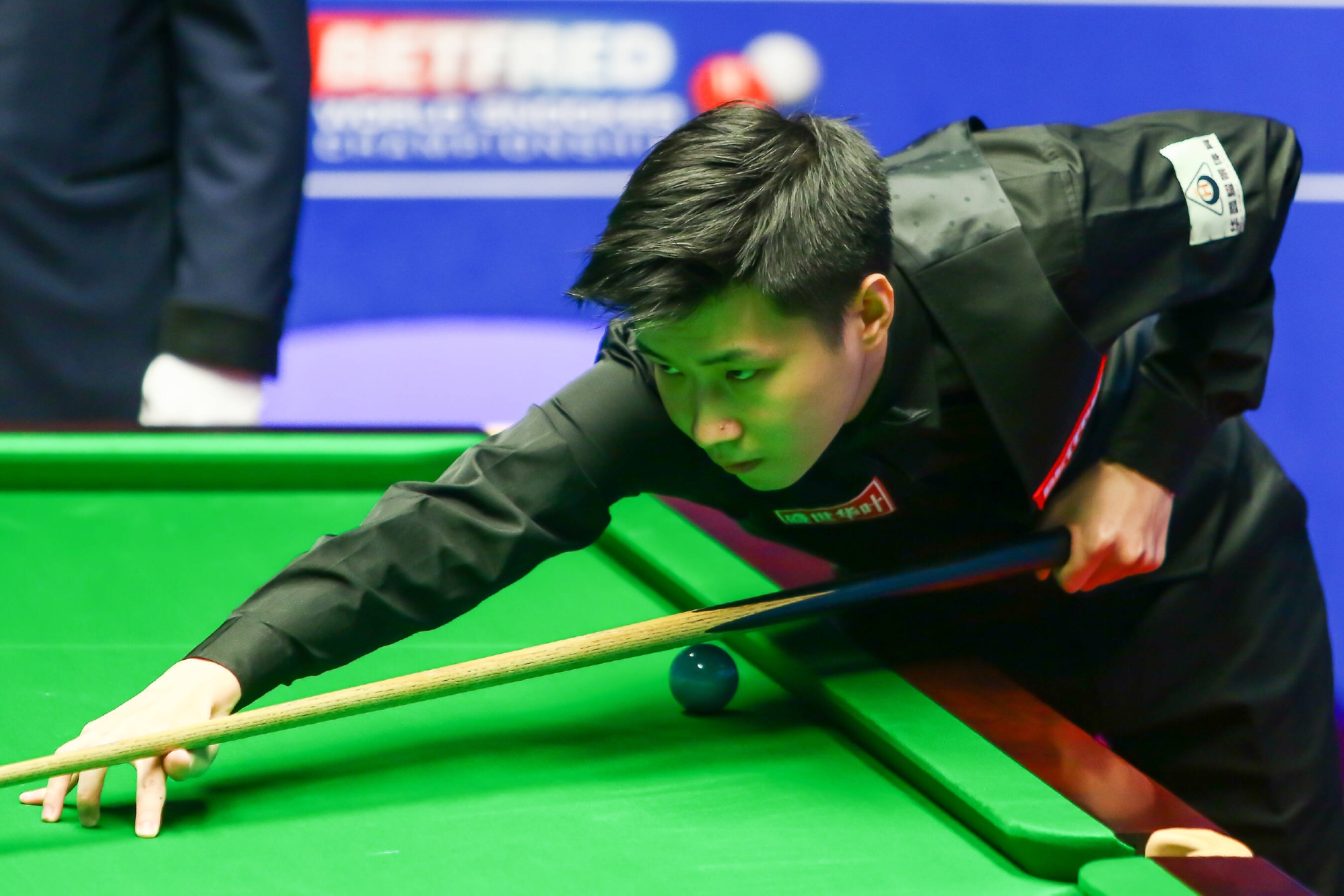 练和充满活 练和充满活