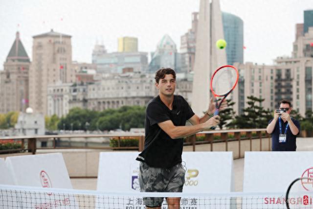 迪马济奥：斯维拉尔认为罗马提供的新合同和预期相差甚远.