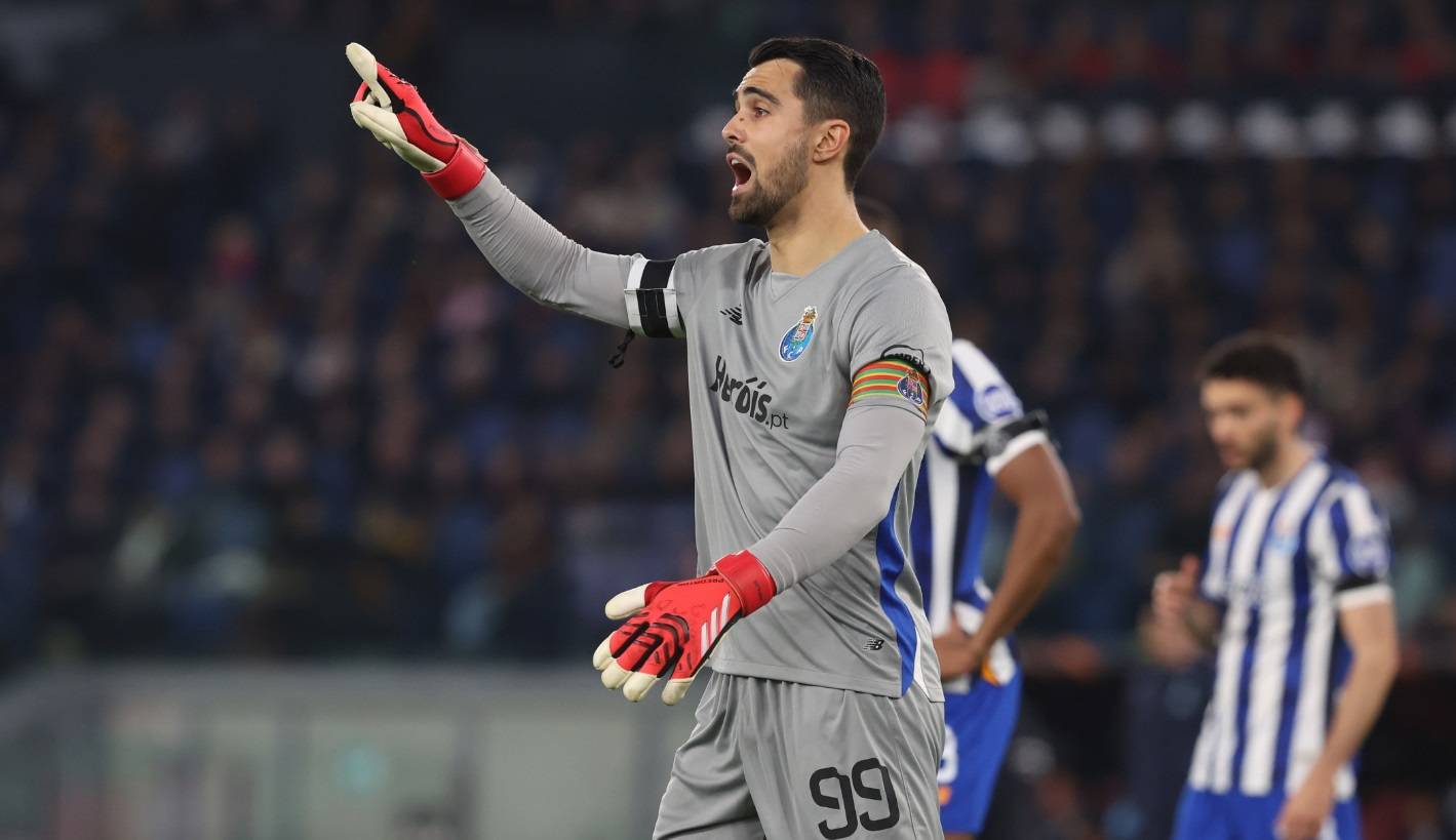 奥运铅球冠军巩立姣：我爸让我偷点懒 我说我要拿冠军央视体育.